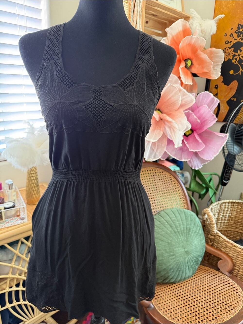 Vintage Y2K Kirra Pacsun Black Cutwork Lace Racerback Boho Whimsigoth Mini Dress